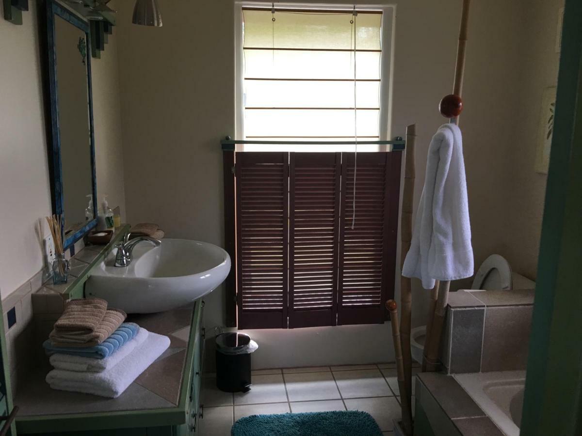 Honolulu Landing Mediteranean Style Ohana Rental / Loft & Sundeck Panoramic Ocean View מראה חיצוני תמונה